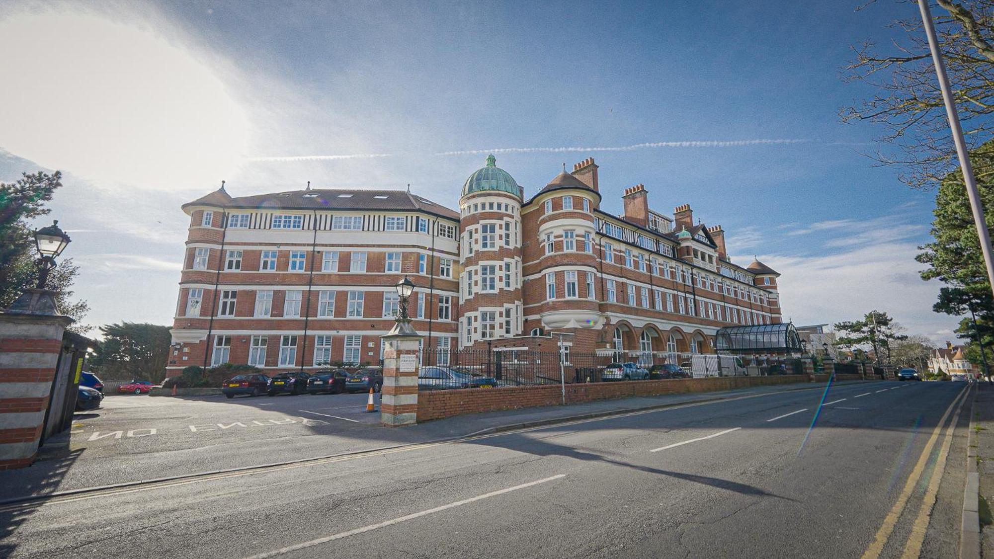 Burlington Mansions - Stunning Coastal Apartment Bournemouth Eksteriør bilde